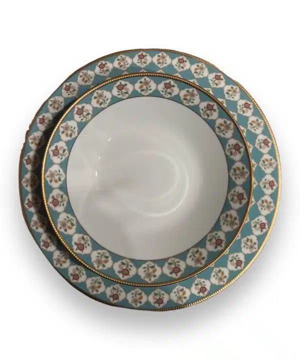 APARELHO PARA JANTAR COM 18 PEÇAS NORITAKE